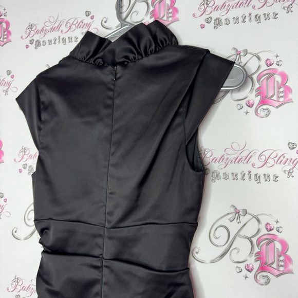 BA nites dress ruffle neckline cinching sexy bodycon tight fitting flattering - Picture 9 of 12